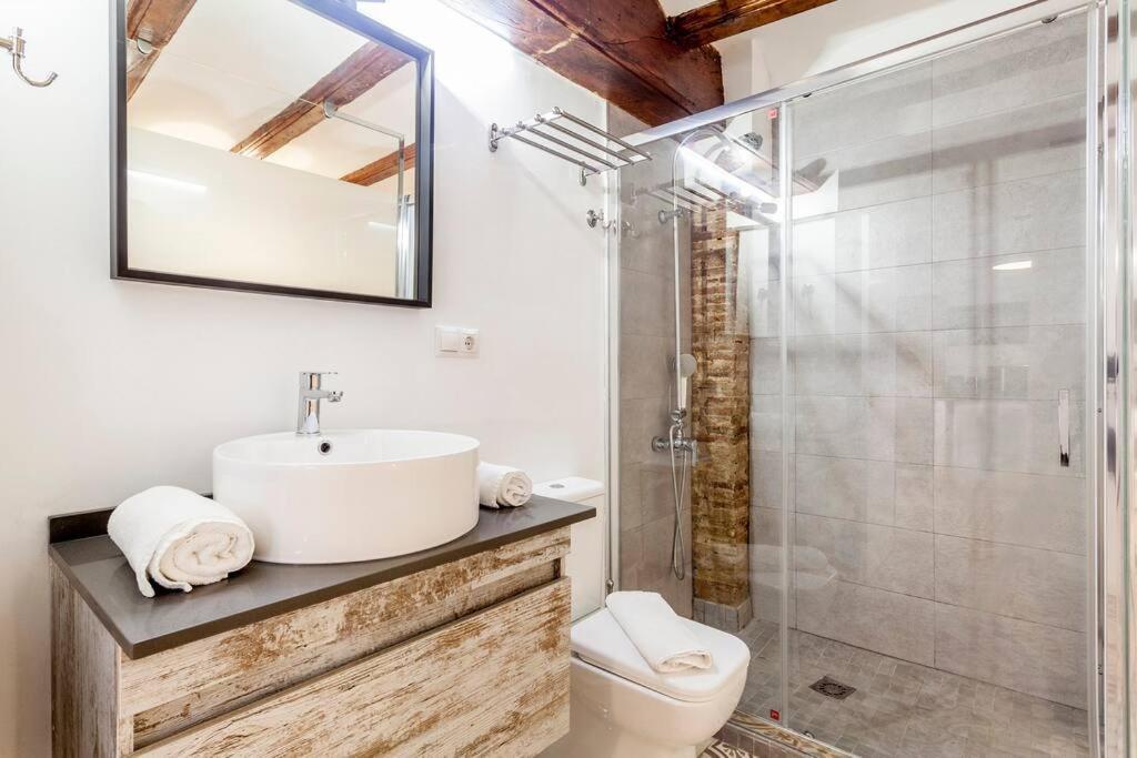Exclusivo Apt. En Centro Historico - Ac - Wifi Valencia Buitenkant foto